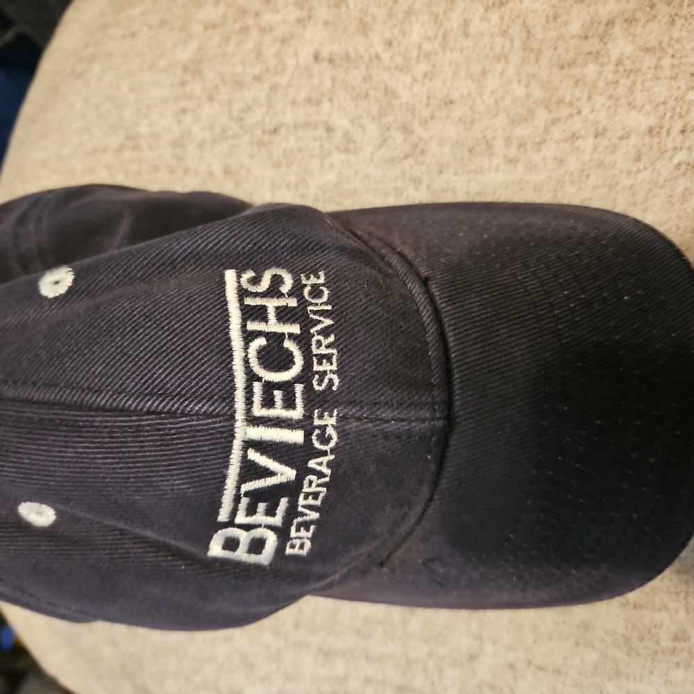 Beviechs Beverage Service Vtg Baseball Cap Mens Hat Black (A-42)
